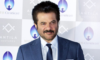 Anil Kapoor congratulates John Lithgow for Emmy win