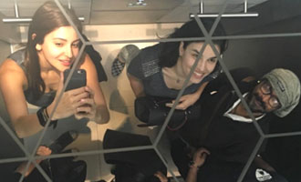IN RING: Anushka Sharma clicked with team of SRK starrer