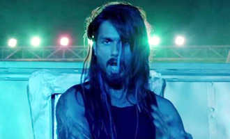 'Chitta Ve' song from 'Udta Punjab' is out! Shahid looks like one crazy ROCKSTAR