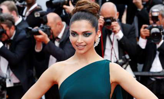 Lady Gaga goes gaga over Deepika Padukone's Cannes Look