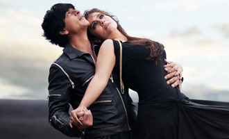SRK and Kajol's dreamy pair in Dilwale's Gerua | Newsmobile