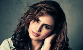 Huma Qureshi takes time out of busy schedule for a special person: Find Out