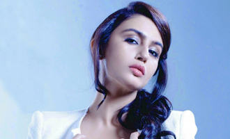Huma Qureshi wears THIS special ring! FIND OUT MORE