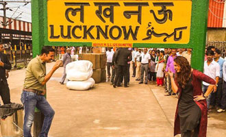 CHECKOUT Akshay Kumar, Huma Qureshi in 'Jolly' mode in Lucknow