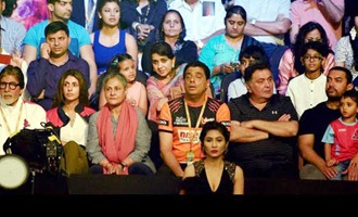 The Bachchans, Kapoors and Khans root for Abhishek's Kabaddi team