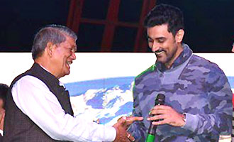 Kunal Kapoor meets Uttarakhand CM on sets of 'Raagdesh'