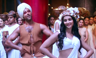 Hrithik Roshan & Pooja Hegde mesmerize  in new 'Mohenjo Daro' song 'Tu hai': SEE PICS