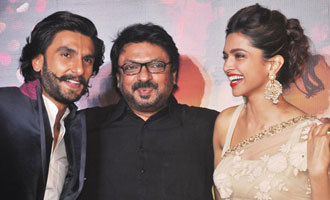 Ranveer & Deepika starrer 'Padmavati' joins hands with Viacom18 Motion Pictures