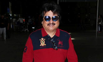 Pankaj Udhas Spotted at Airport