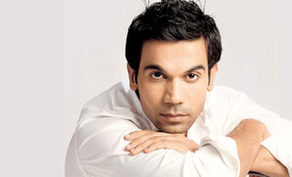 OMG! Rajkummar Rao gives own blood for a scene in 'Trapped'!