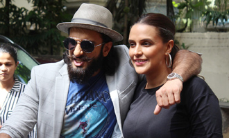Ranveer Singh & Neha Dhupia Spotted Before the Recording of their Episode