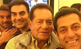 Checkout Salman Khan's family selfie for Eid!