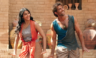 Hrithik, Pooja in 'Sarariya': 'Mohenjo Daro' latest song is uniquely soothing!