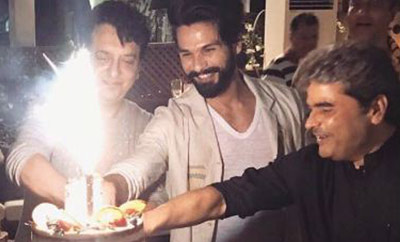 Shahid Kapoor & Sajid Nadiadwala celebrate birthdays together!