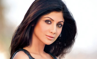 What More: Shilpa Shetty to launch Viaan mobiles soon