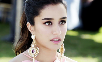 Shraddha Kapoor's looks in 'Half Girlfriend' making strong style statements