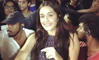 Shraddha Kapoor makes fan happy post 'OK Jaanu' shooting! AND HOW?
