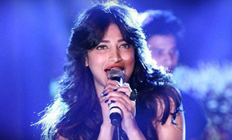 Shruti Haasan's 'Special Gift' to women on Women's Day: Check What