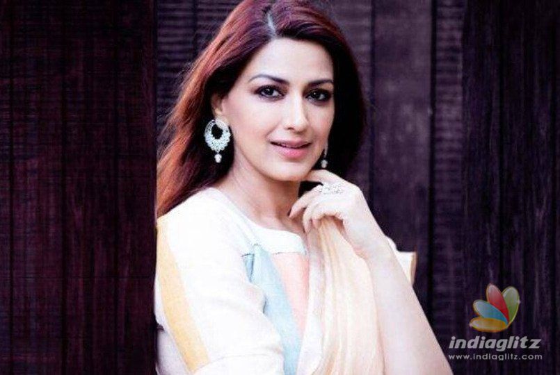 Even During Cancer Treatment, The One Habit That Sonali Bendre Could Not Stop!