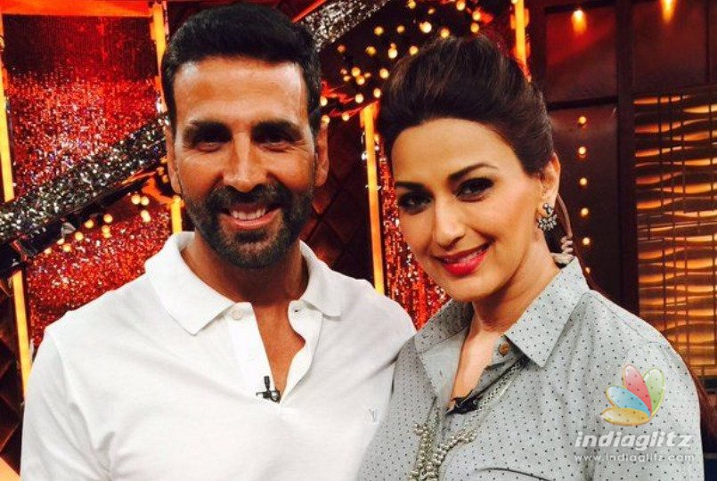 Akshay Kumar Meets Sonali Bendre In New York After Her Diagnosis News