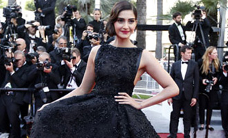 Sonam Kapoor will be travelling to London before Cannes