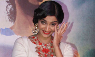 Sonam Kapoor cried watching Swara Bhaskar in 'Anaarkali Of Aaraah'