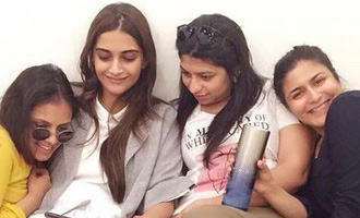 So Sweet! Sonam Kapoor spends 'quality time' with close pals