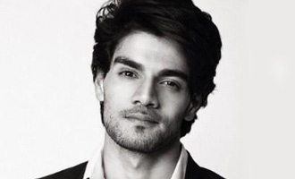 Find Out: Who is Sooraj Pancholi dating?