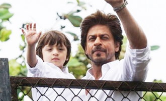 SRK: Fortunate AbRam is born for 'lovedom'