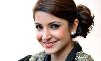 Anushka Sharma doesn't want to reveal much about SRK starrer