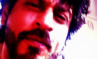 Shah Rukh Khan's Holi Selfie