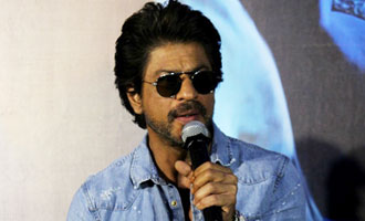 Shah Rukh Khan opens up on Demonetisation