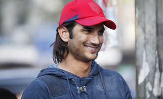 Sushant gets best compliment from Dhoni's father!