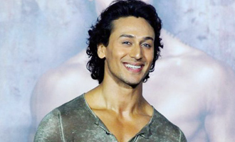 Tiger Shroff Stepped Out Wearing Neon Sneakers At Mumbai Airport