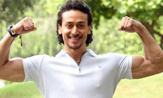 Tiger Shroff joins hands with Super Fight League