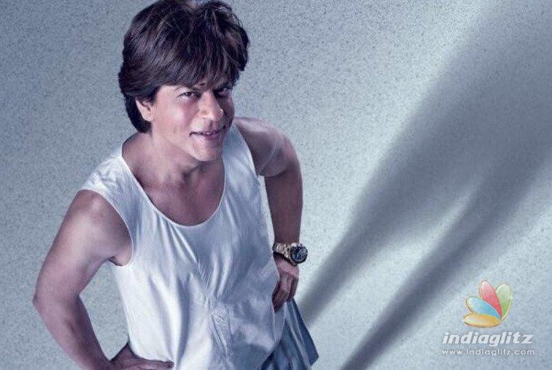 Watch How Shah Rukh Khan Pulls Aanand L Rai’s Leg!