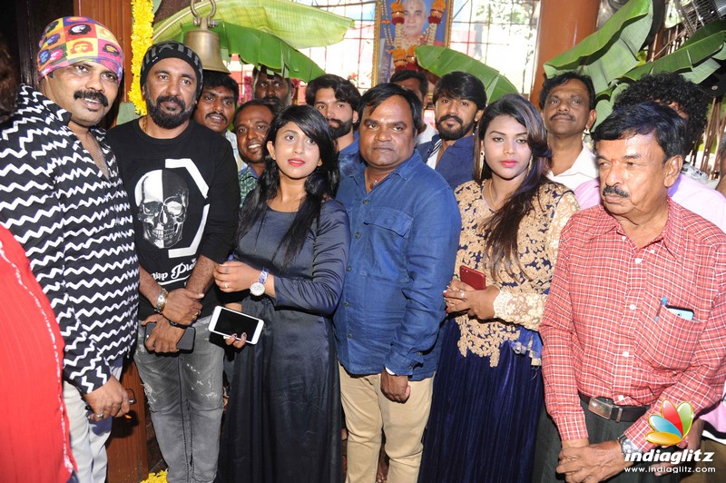 Aaguthaka Movie Launch
