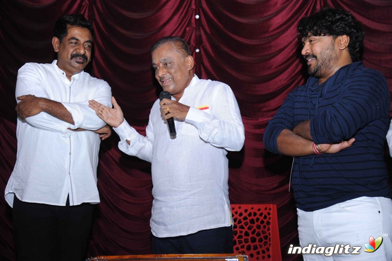 'Kannadakkagi Onedanu Othi' Audio Launch