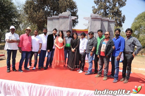 'Suvarna Sundari' Film Press Meet