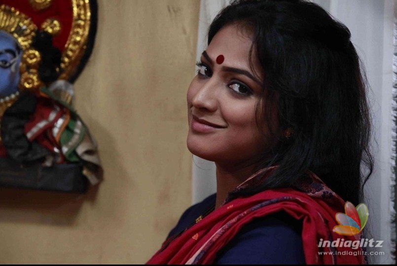 Theatre artists in Haripriya Soojidara