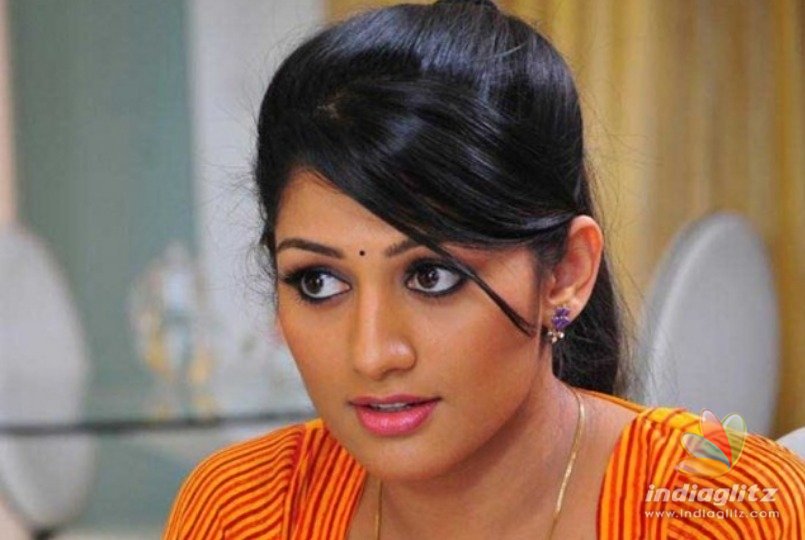 Radhika in Contract song