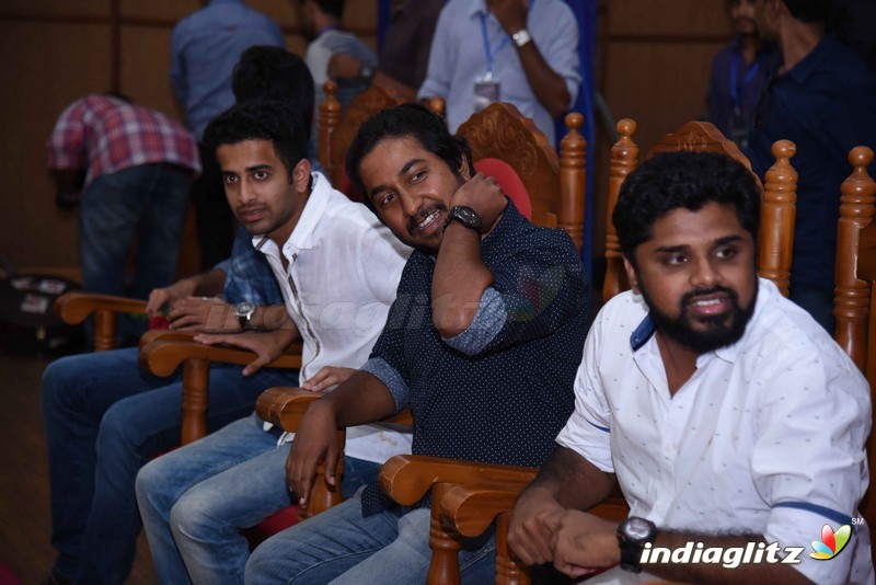 Aanandam movie crew at trivandrum