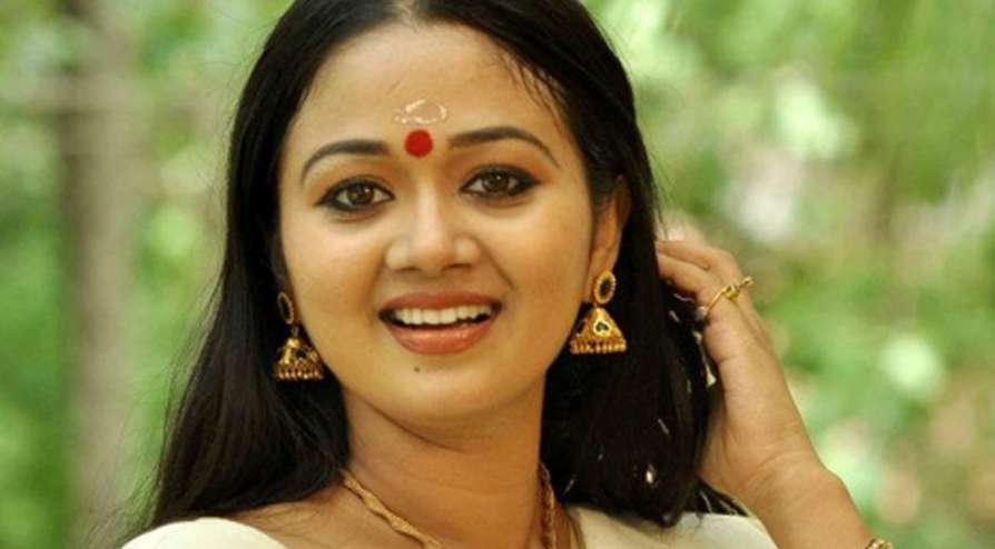 Saranya actress 