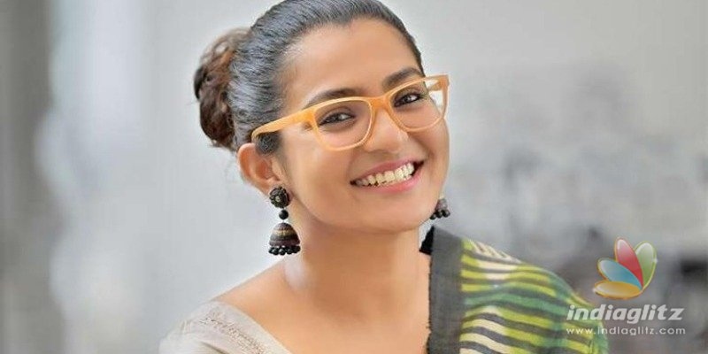 Parvathy confirms her directorial debut, more details here!