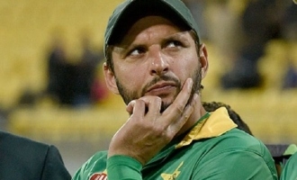 Cricketer Shahid Afridi tests positive for COVID19