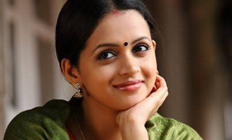 Here's how celebrities responded on actress Bhavana kidnapped and molested case