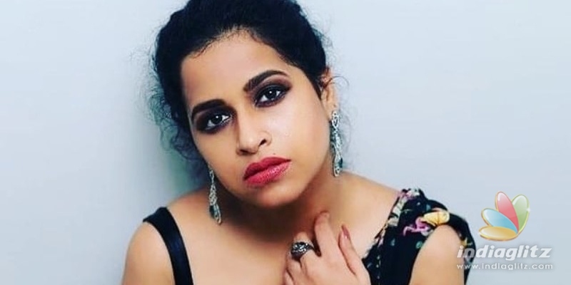 Actress Sadhikas bridal makeover pics turn viral!