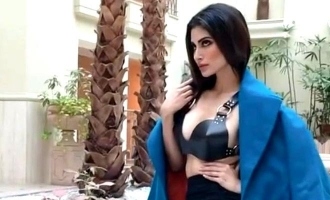 Mouni Roy Sex - Nagini actress Mouni Roy's wardrobe malfunction caught on camera - Tamil  News - IndiaGlitz.com