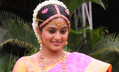 Priyamani's grand reception today