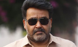 Mohanlal's new look for 'Velipadinte Pusthakam' is OUT!